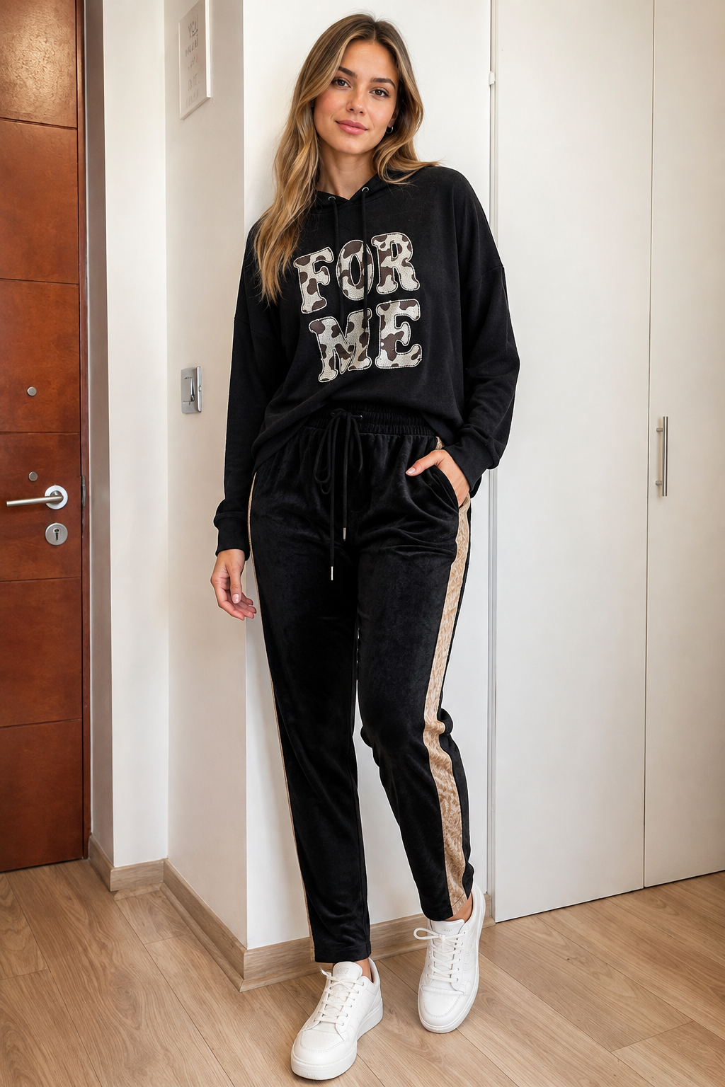 Jogger Plush mujer, look casual Pascalle